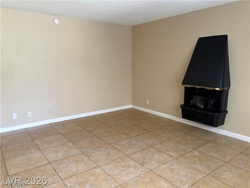 2080 Karen Avenue - Photo 4