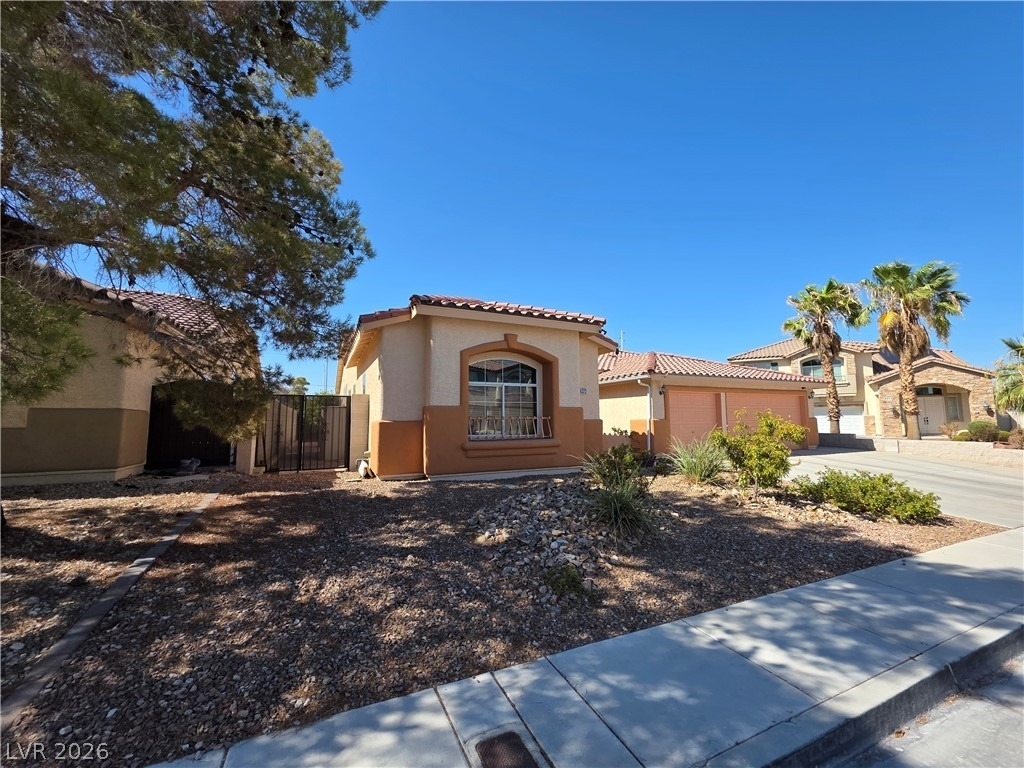 6323 Mahogany Peak Avenue - Photo 3