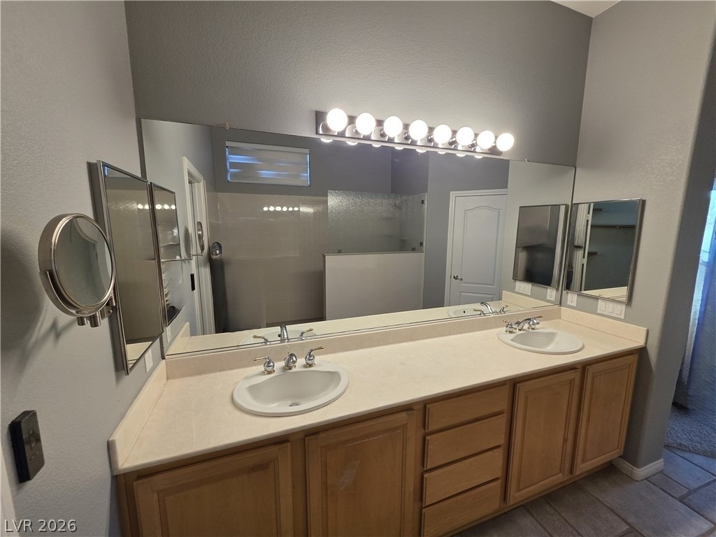 6323 Mahogany Peak Avenue - Photo 88