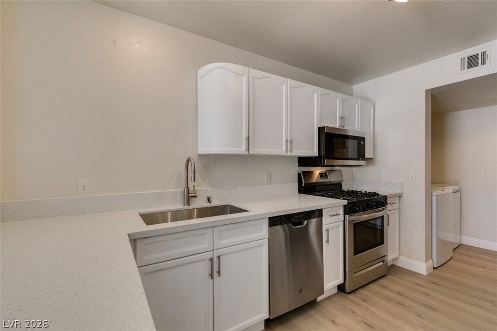 8476 Indigo Sky Avenue - Photo 15