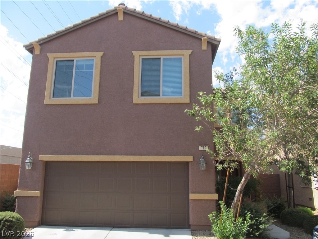 717 Calamus Palm Place - Photo 0