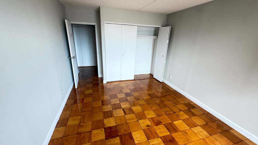 140-16 34th Avenue - Photo 16