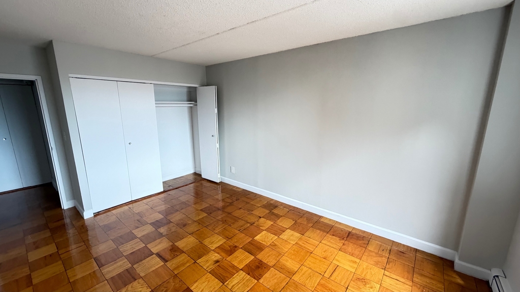 140-16 34th Avenue - Photo 15