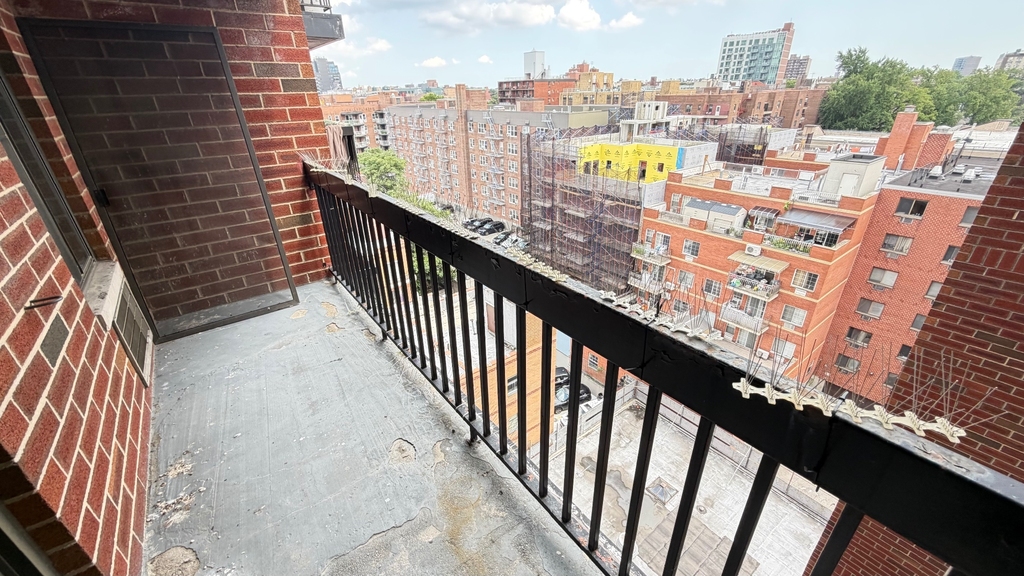 140-16 34th Avenue - Photo 6