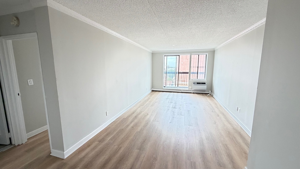 140-16 34th Avenue - Photo 4