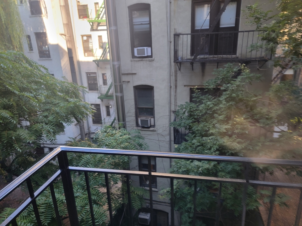 248 Mott Street - Photo 5