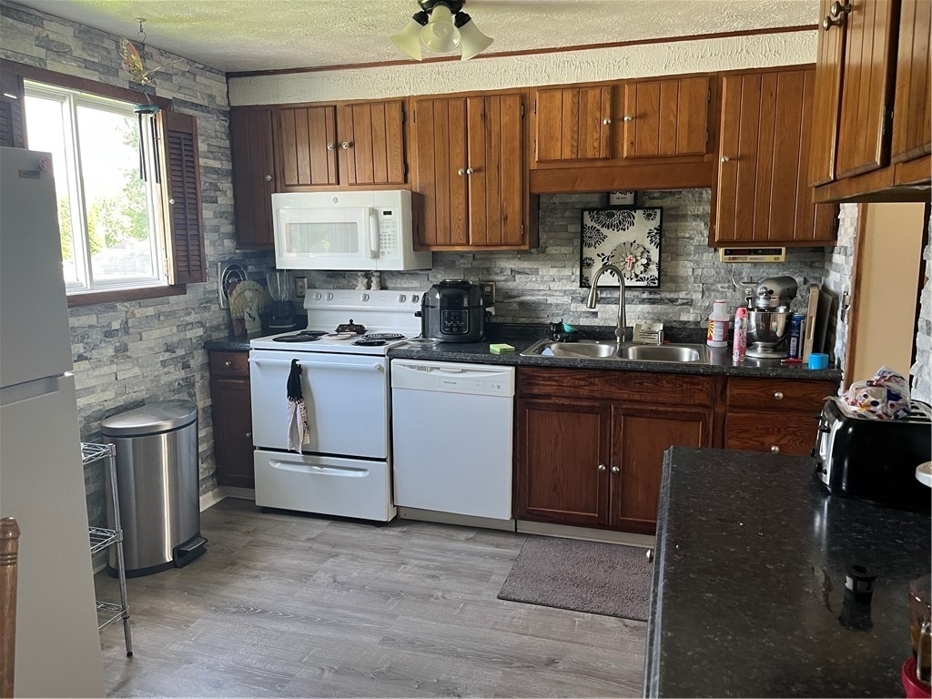 20 Barringer Drive - Photo 1