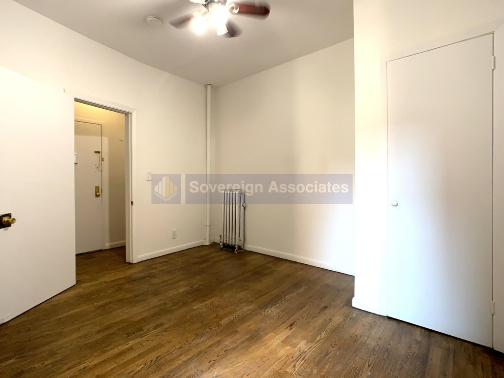 186 Claremont Avenue - Photo 3
