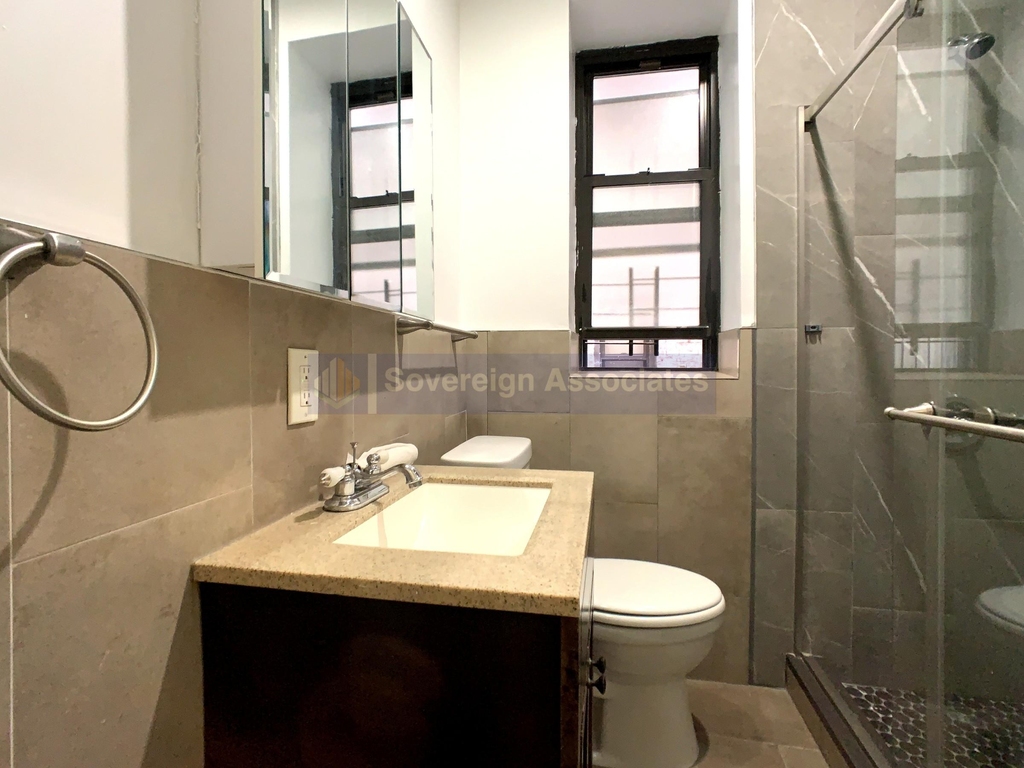 186 Claremont Avenue - Photo 8