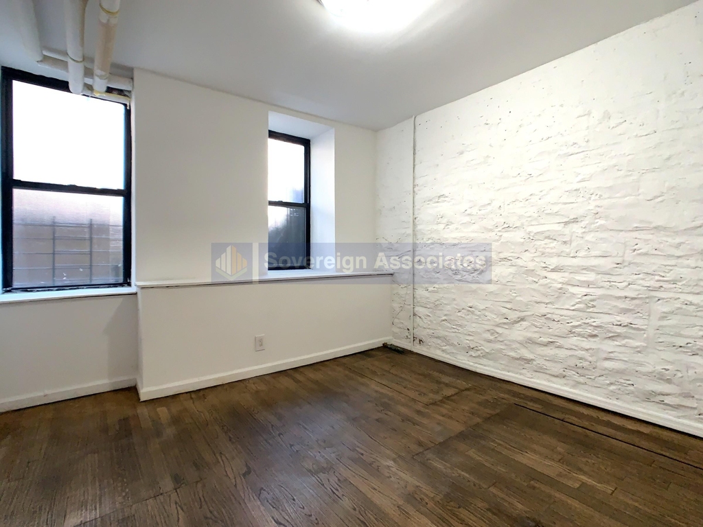 186 Claremont Avenue - Photo 11