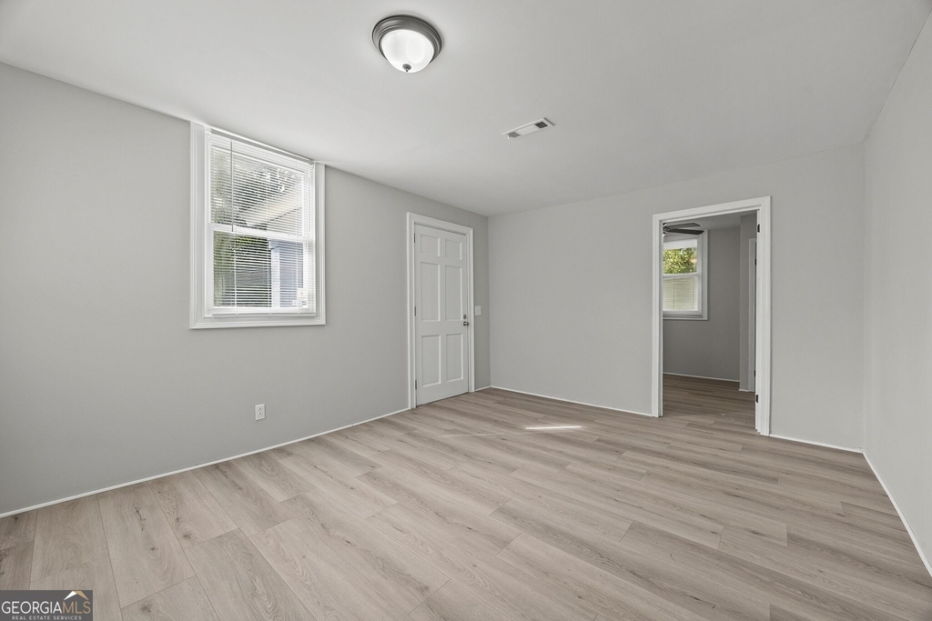 212 Cordele Avenue - Photo 8