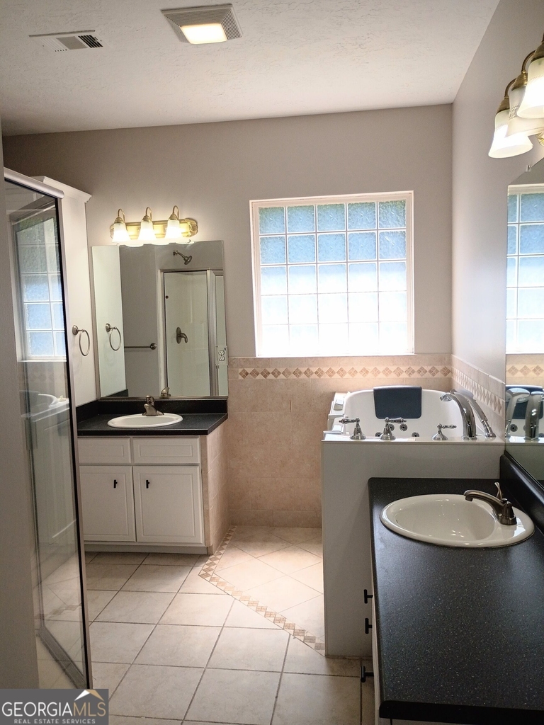 814 11th Street - Photo 19