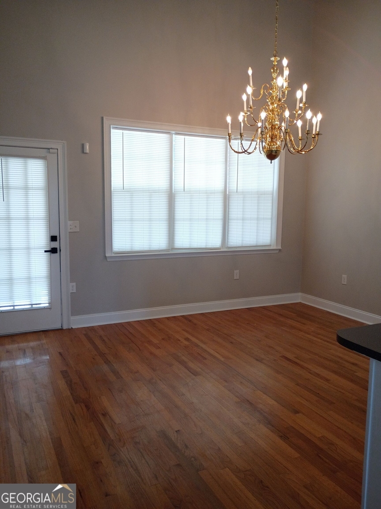 814 11th Street - Photo 7