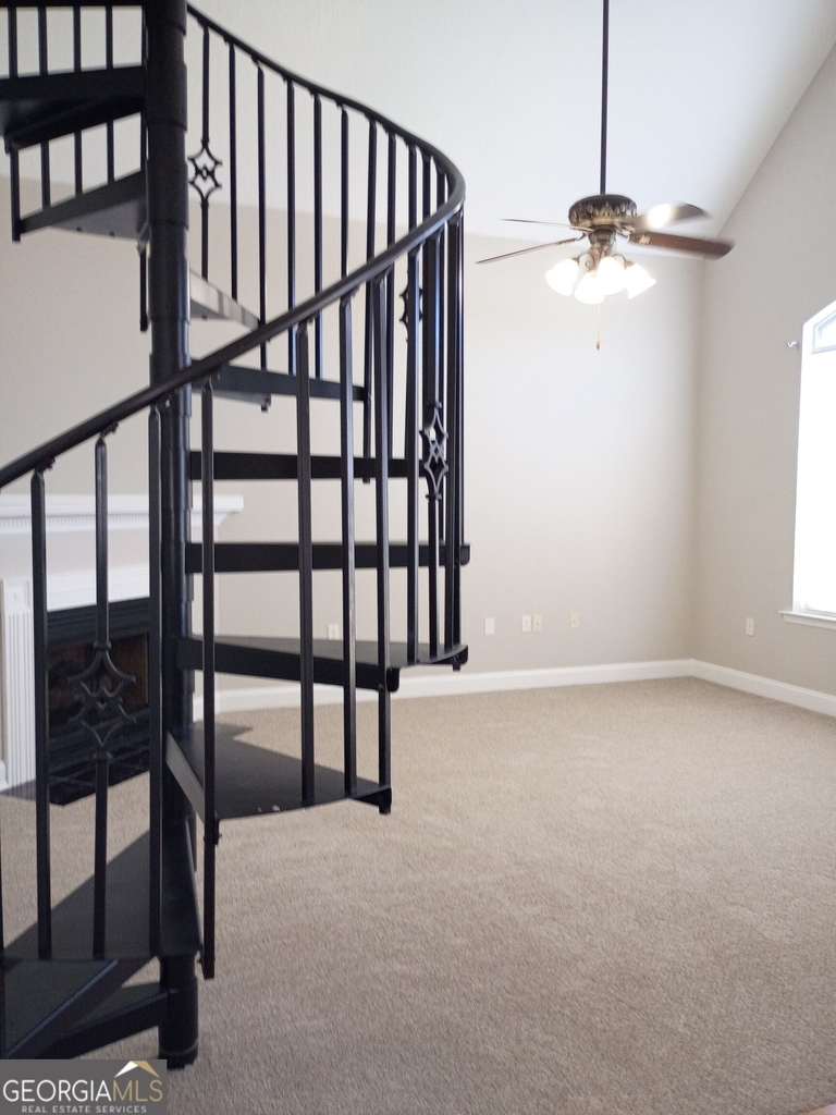 814 11th Street - Photo 5