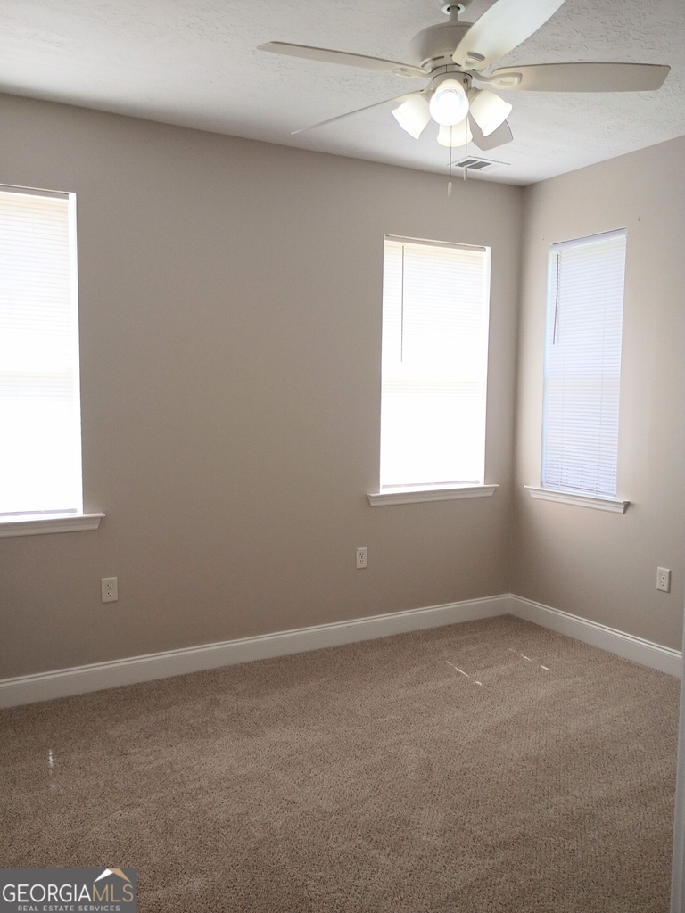814 11th Street - Photo 10