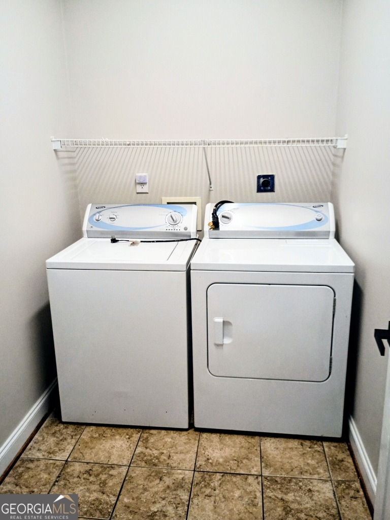 814 11th Street - Photo 16