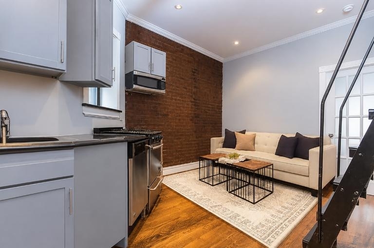 219 East 23rd Street - Photo 6