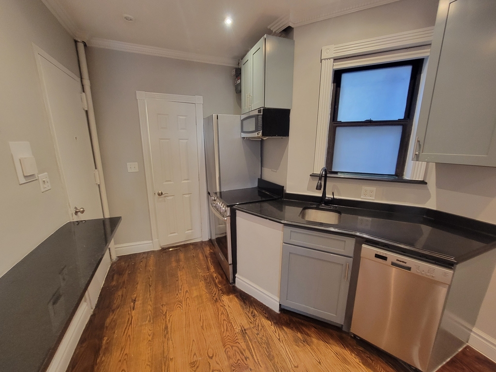 219 East 23rd Street - Photo 1