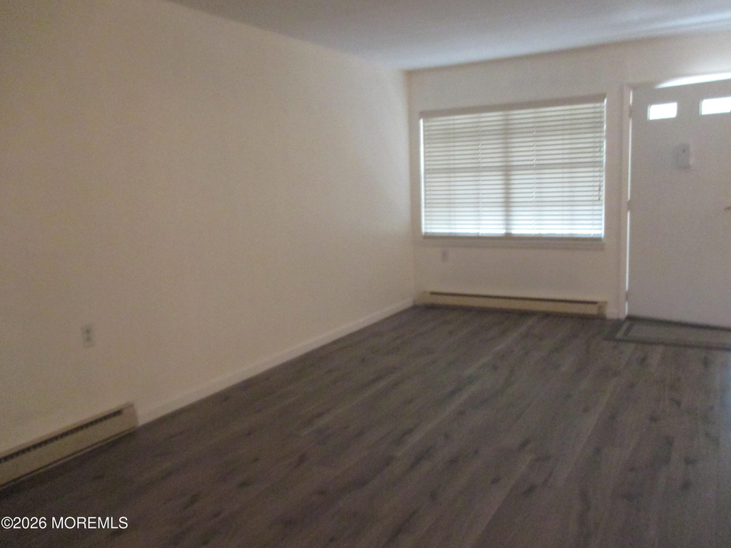 363b Chesterfield Court - Photo 10