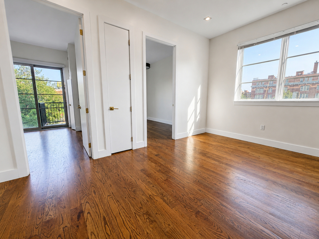 Brown Place - Photo 2
