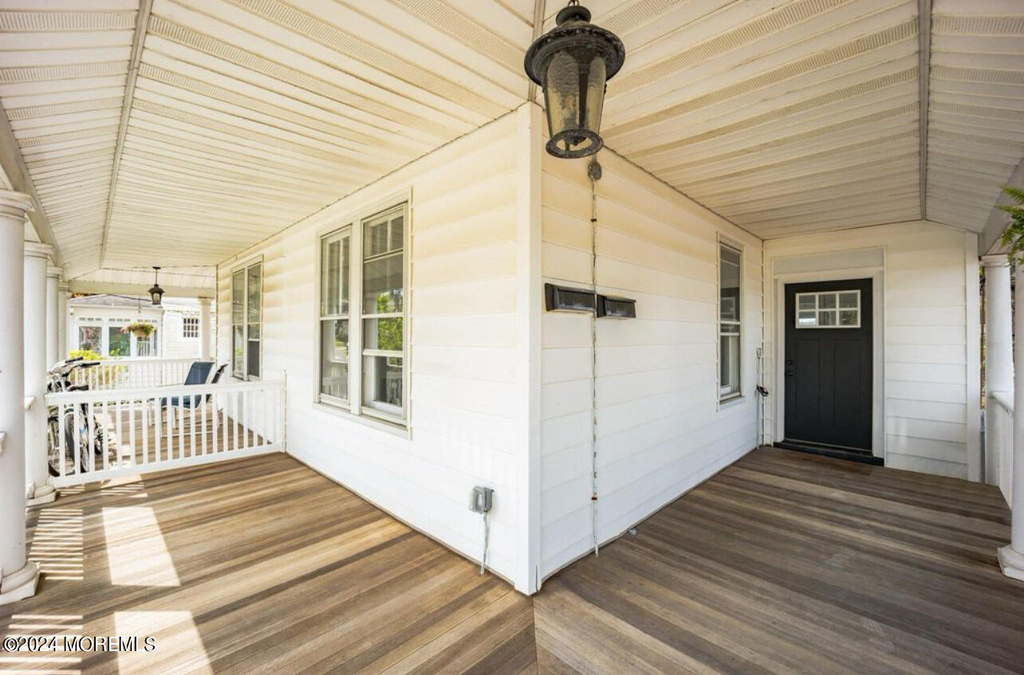 64 Shrewsbury Avenue - Photo 23