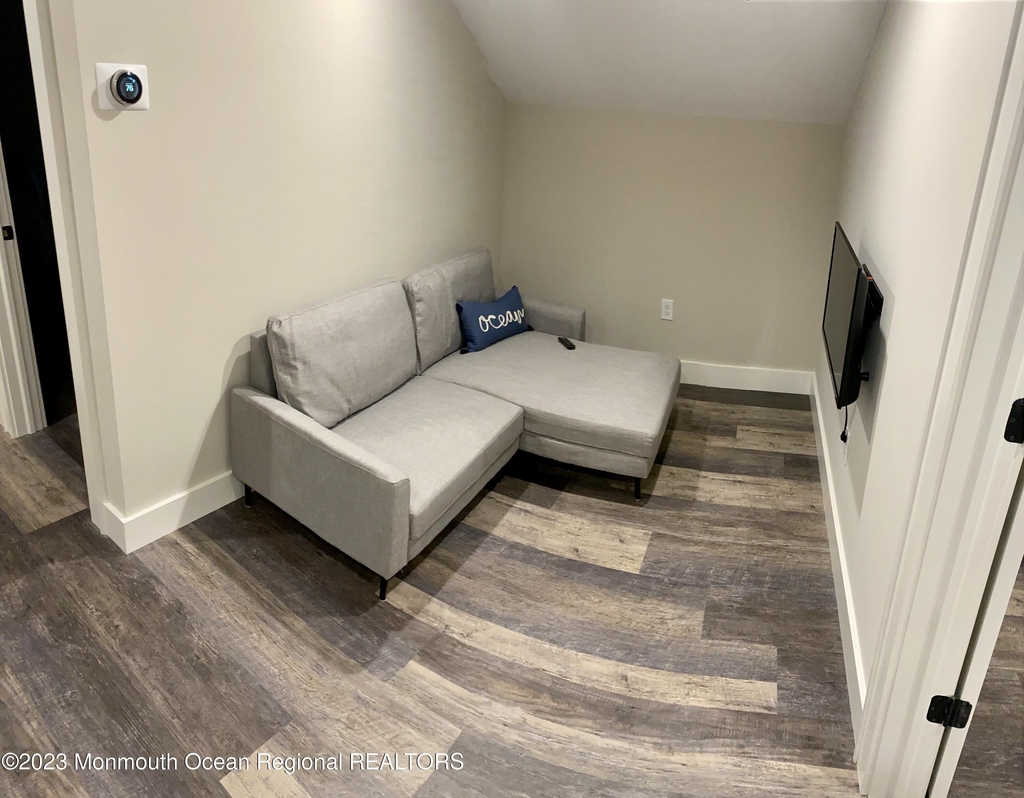 447 E Main Street - Photo 14