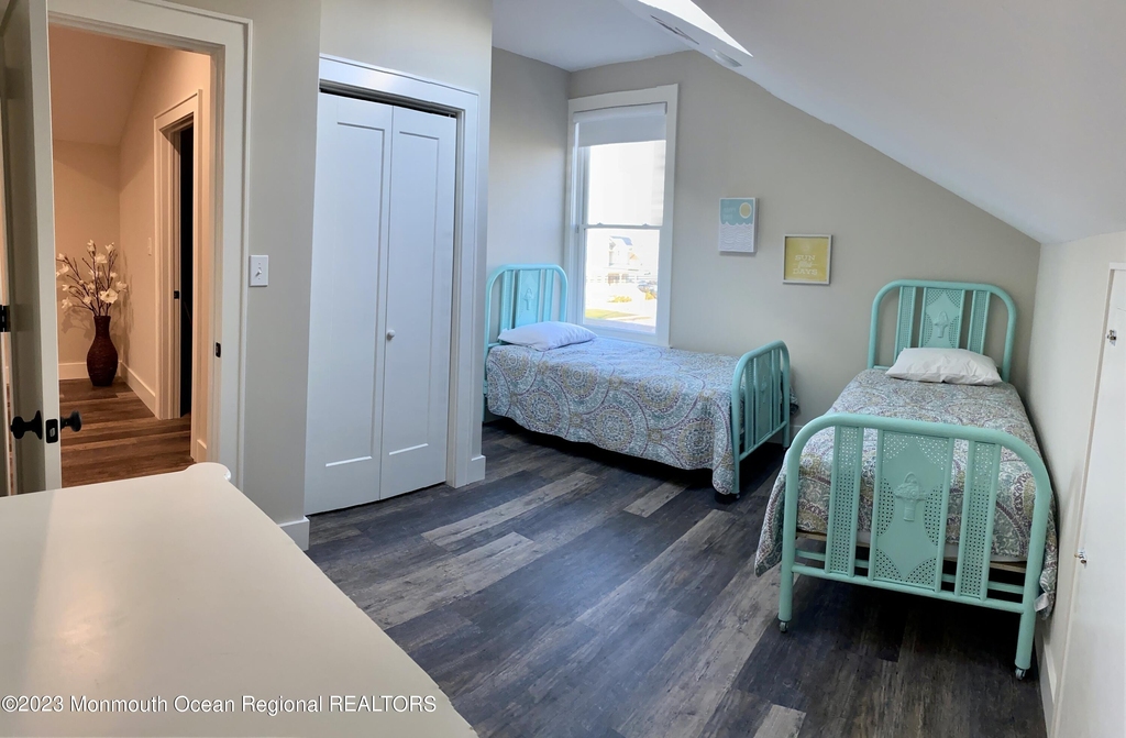 447 E Main Street - Photo 12