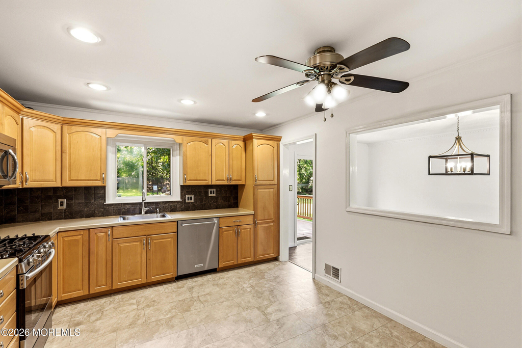 221 New Central Avenue - Photo 14