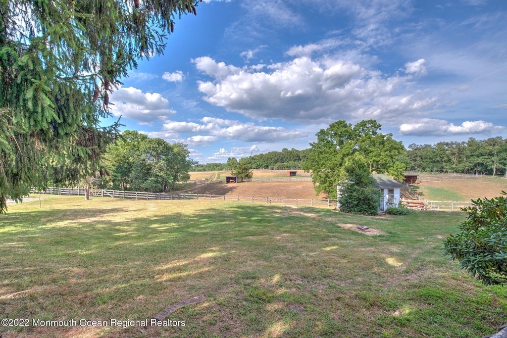 284 Millstone Road - Photo 6