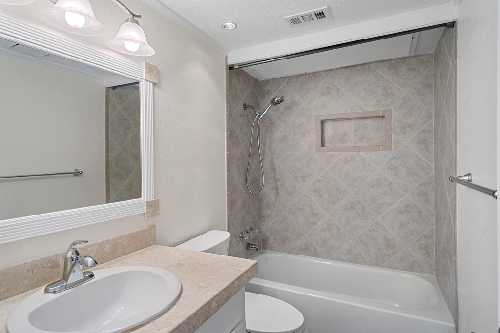 5881 Preston View Boulevard - Photo 14