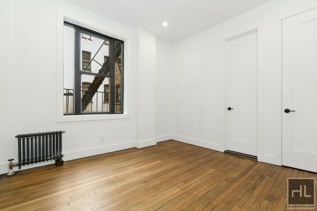 Tiemann Place - Photo 2
