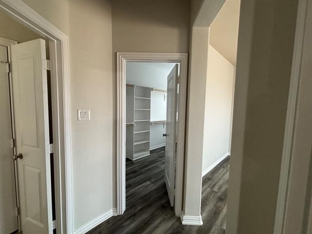 352 Emerald Creek Drive - Photo 2