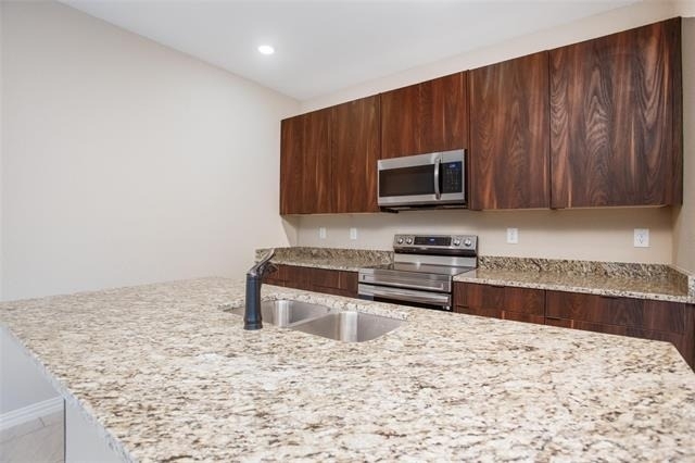134 Canales Circle - Photo 9