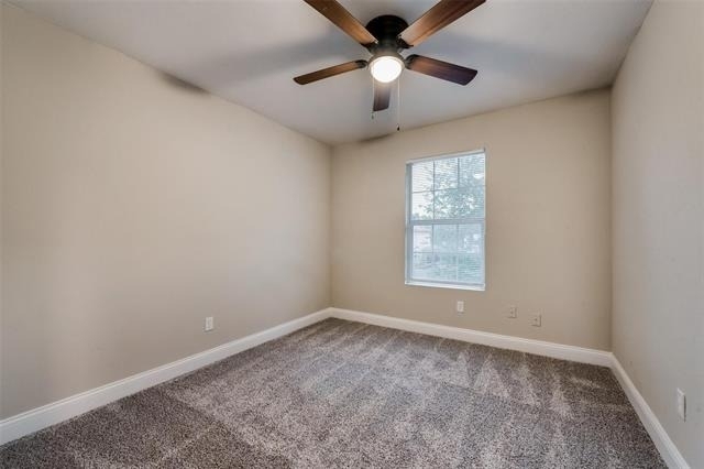 2436 Dancy Drive N - Photo 9