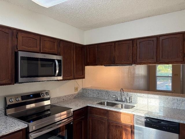 2909 Kathleen Lane - Photo 5