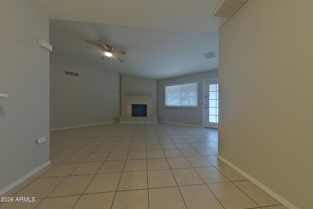 3413 E Dragoon Avenue - Photo 3