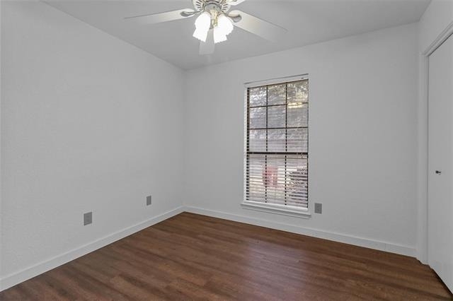 1440 Thistlewood Lane - Photo 16