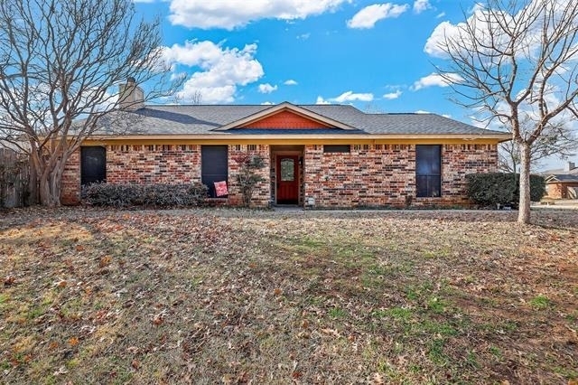 1440 Thistlewood Lane - Photo 1