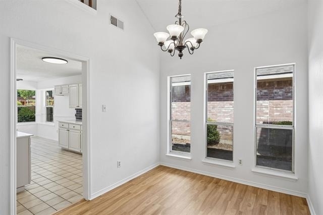 537 Raintree Circle - Photo 4