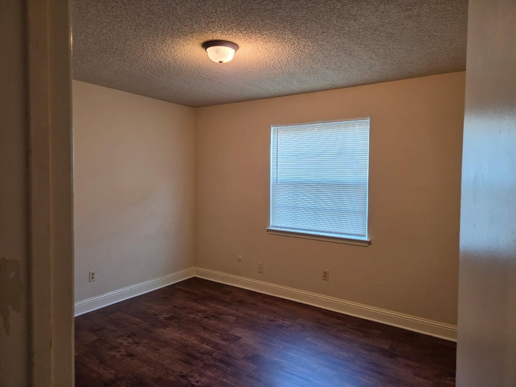 7326 Ne Loop 820 - Photo 7