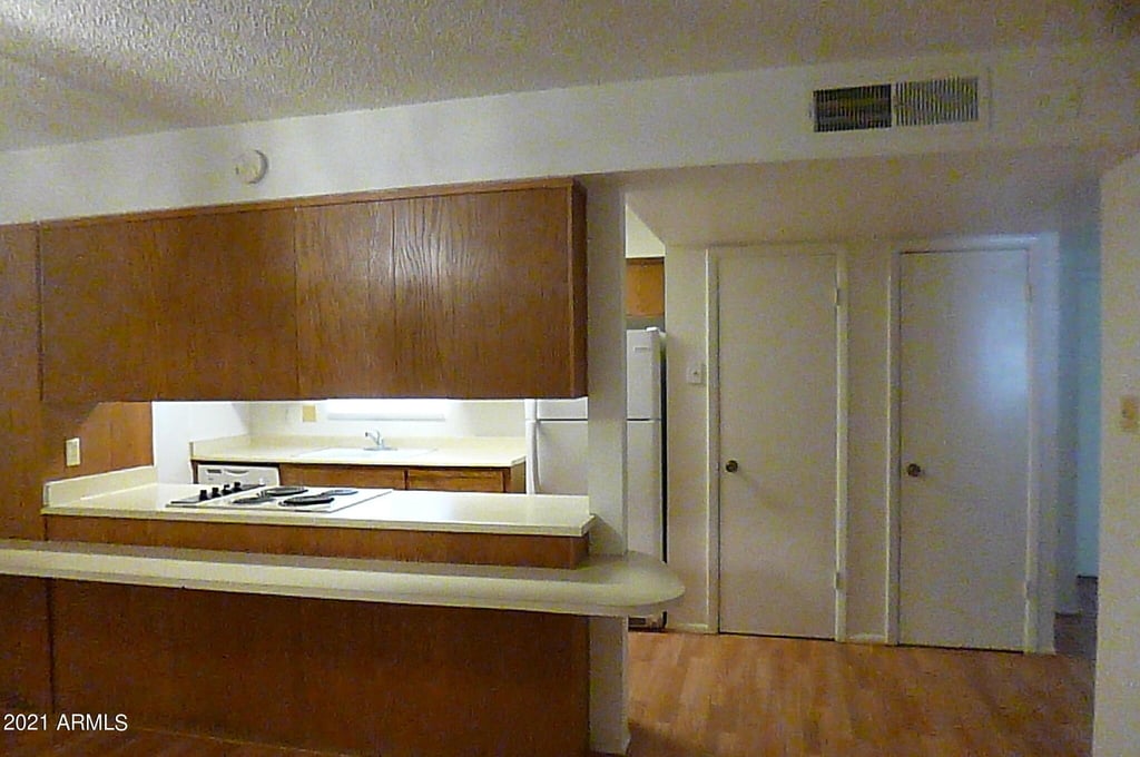 2246 W Corrine Drive - Photo 2