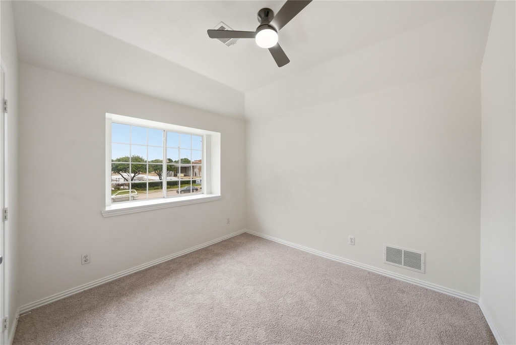 101 Fontana Court - Photo 19