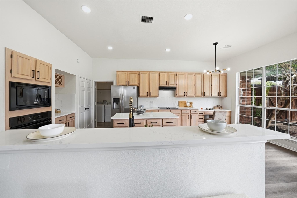 101 Fontana Court - Photo 7
