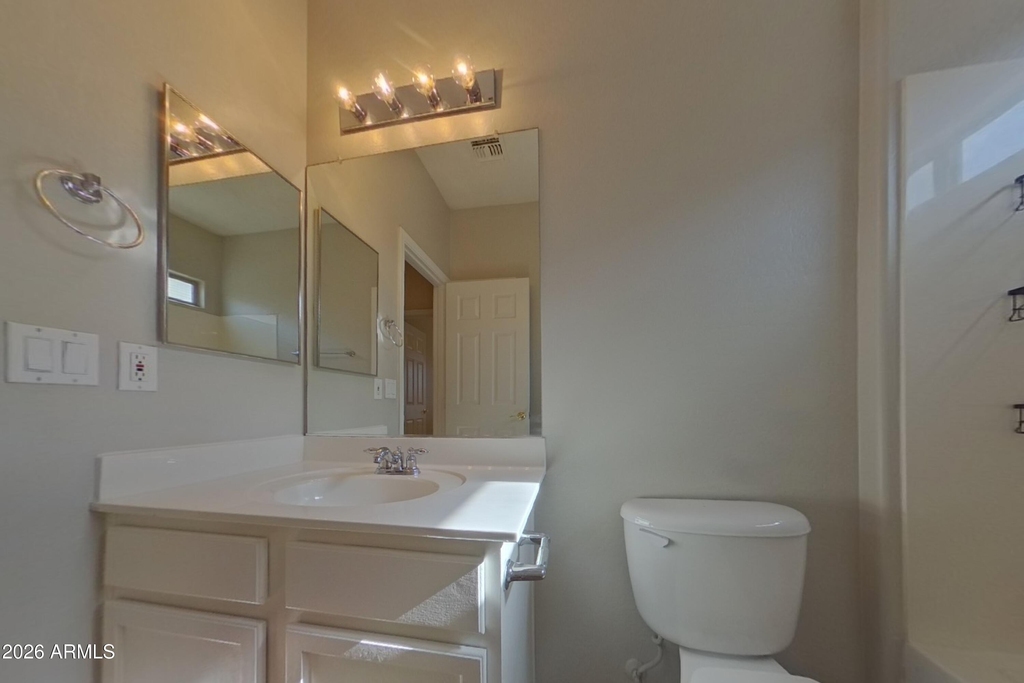 17345 W Watkins Street - Photo 16