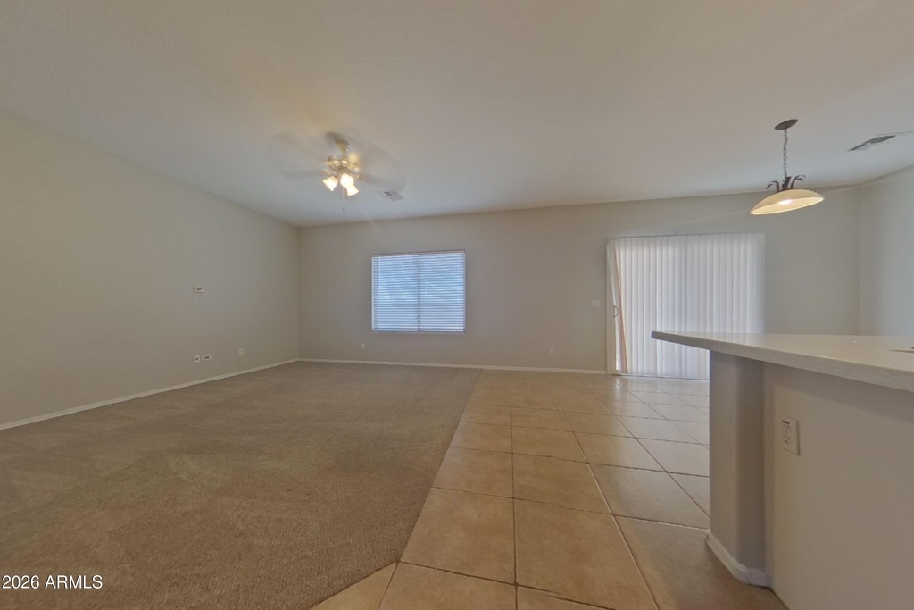 17345 W Watkins Street - Photo 3