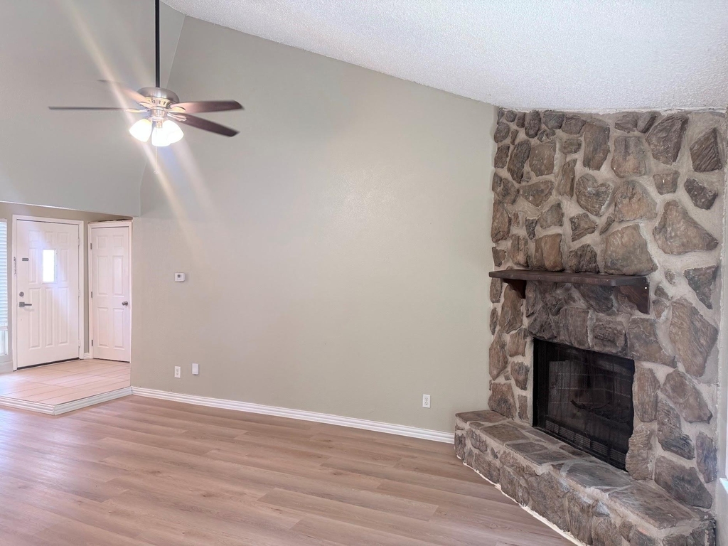 2104 Sunrise Trail - Photo 7