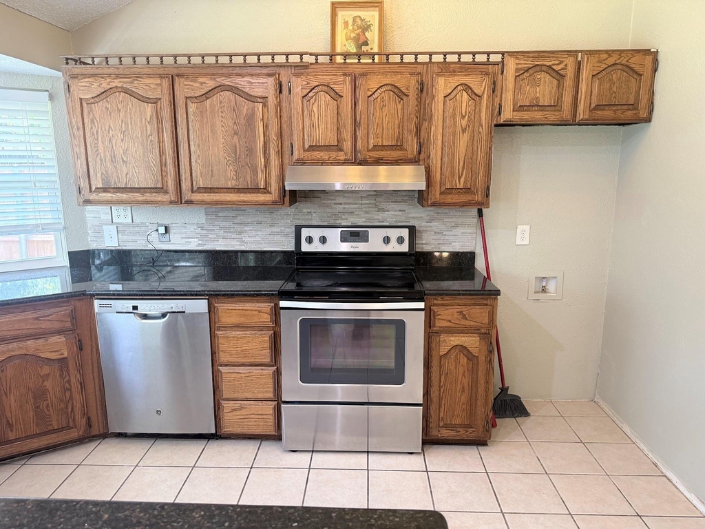 2104 Sunrise Trail - Photo 10
