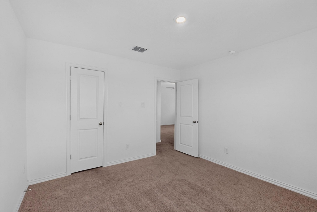 1309 Canuela Way - Photo 29