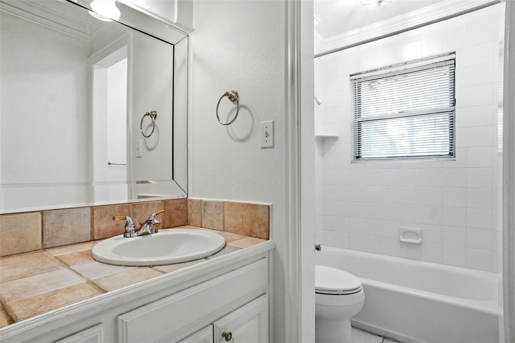 1812 Kynette Drive - Photo 15