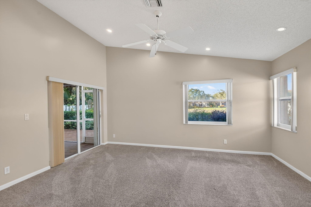 7891 Sailing Shores Terrace - Photo 12